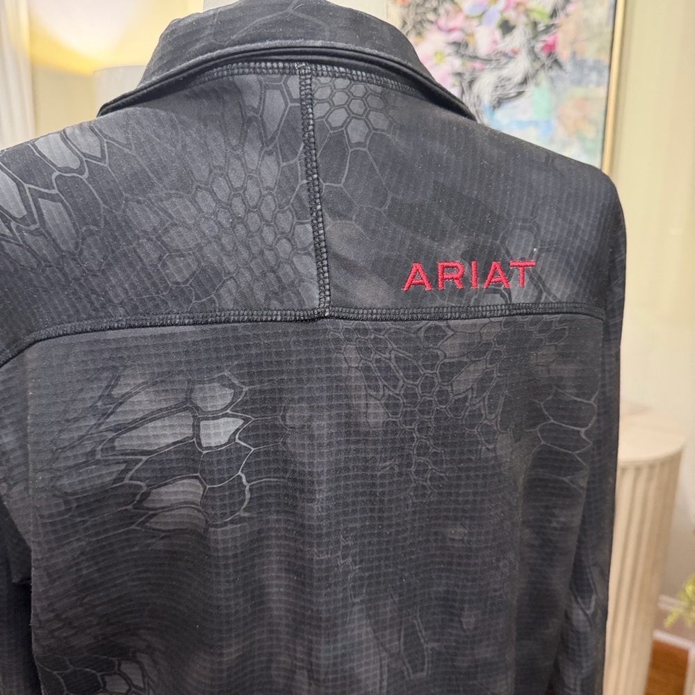 Ariat Men's Dark Patterned Performance Jacket - Picture 8 of 11